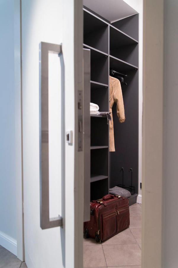 Laser Studio Apartment Stettin